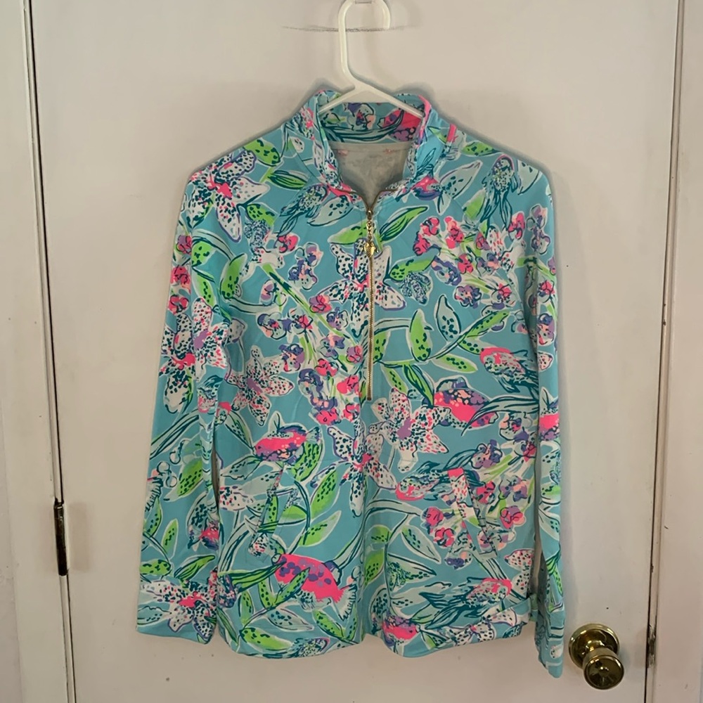 Lilly Pulitzer Skipper half zip long sleeve popover with fish pattern Size Small